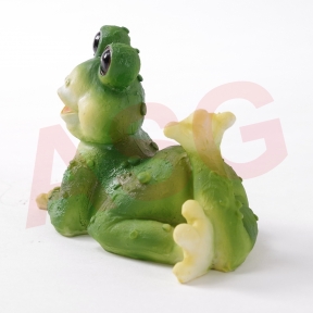 Kneeling Frog Garden Ornament